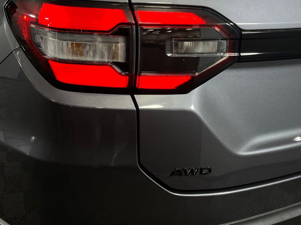 Used 2025 Honda Pilot Black Edition image 14