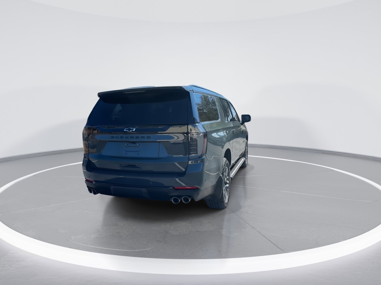 Certified 2025 Chevrolet Suburban Z71 w/ Comfort Package image 8