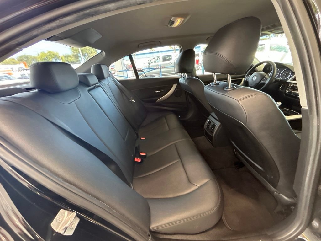 Used 2016 BMW 320i xDrive Sedan AWD/4WD image 28