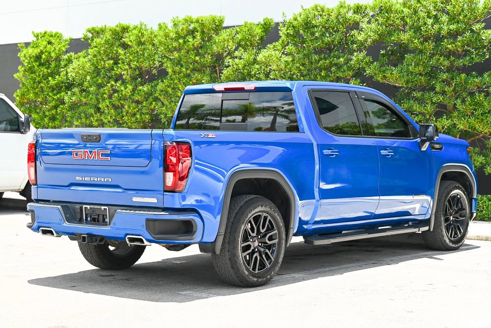 Used 2022 GMC Sierra 1500 Elevation w/ Elevation Premium Package AWD/4WD image 4