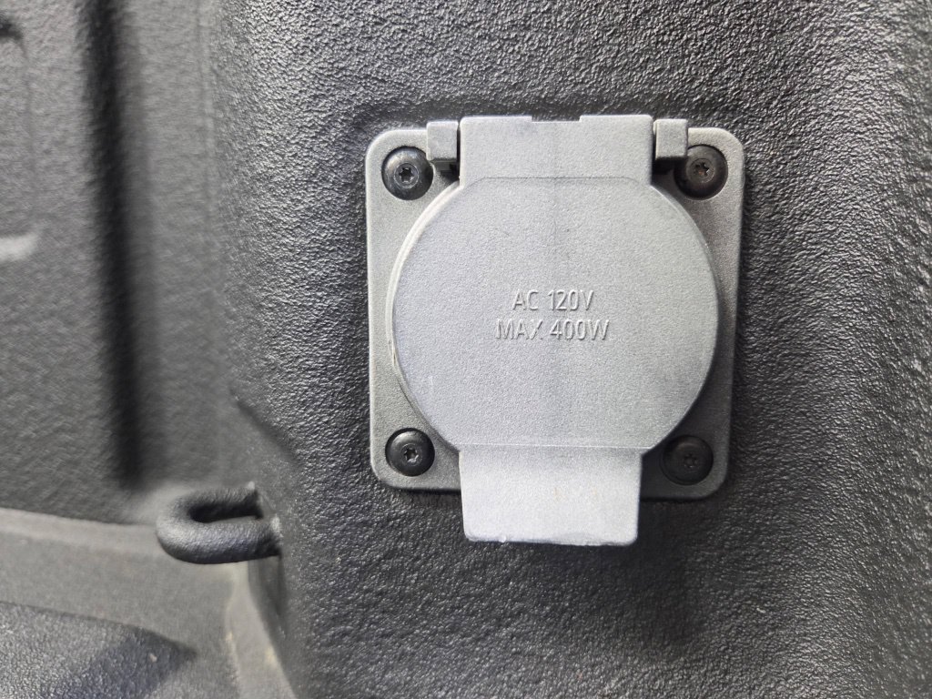 Used 2024 GMC Sierra 2500 AT4 w/ Technology Package AWD/4WD image 15