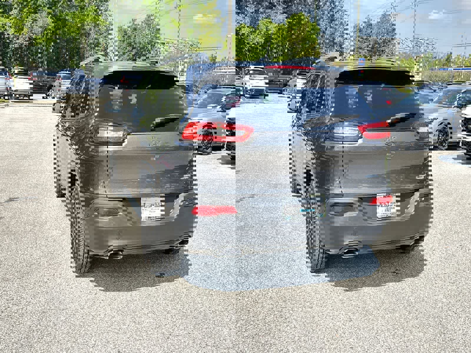 Used 2015 Jeep Cherokee Latitude w/ Comfort/Convenience Group image 4