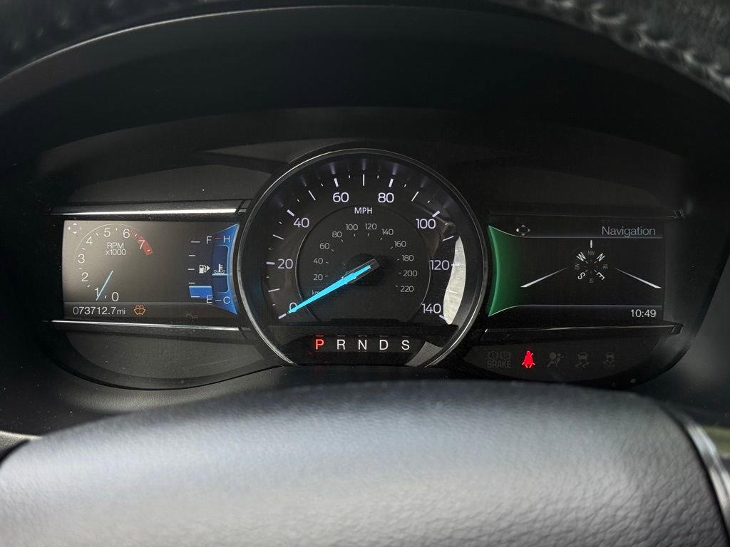 Used 2018 Ford Explorer XLT w/ Equipment Group 202A AWD/4WD image 39
