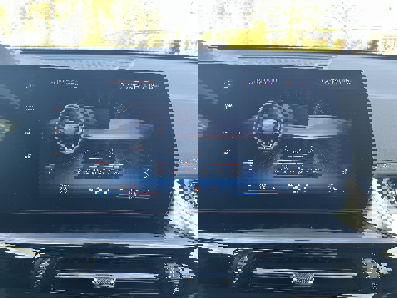 Used 2025 BMW X1 xDrive28i w/ Technology Package image 27