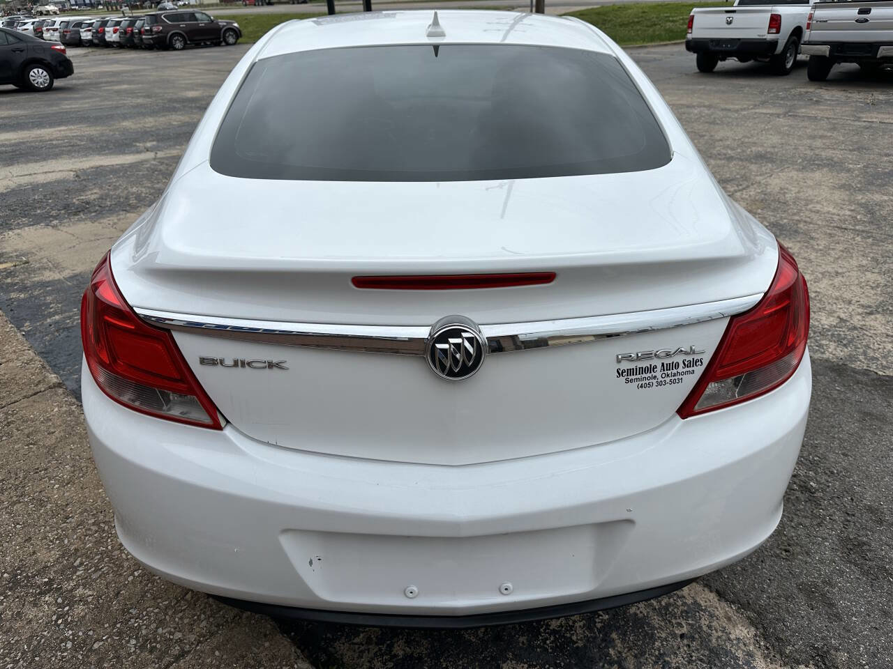 Used 2012 Buick Regal Leather FWD image 8