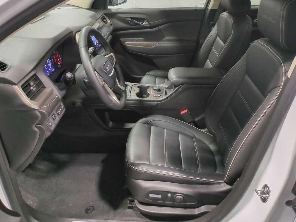 Used 2023 GMC Acadia Denali w/ Denali Ultimate Package image 20