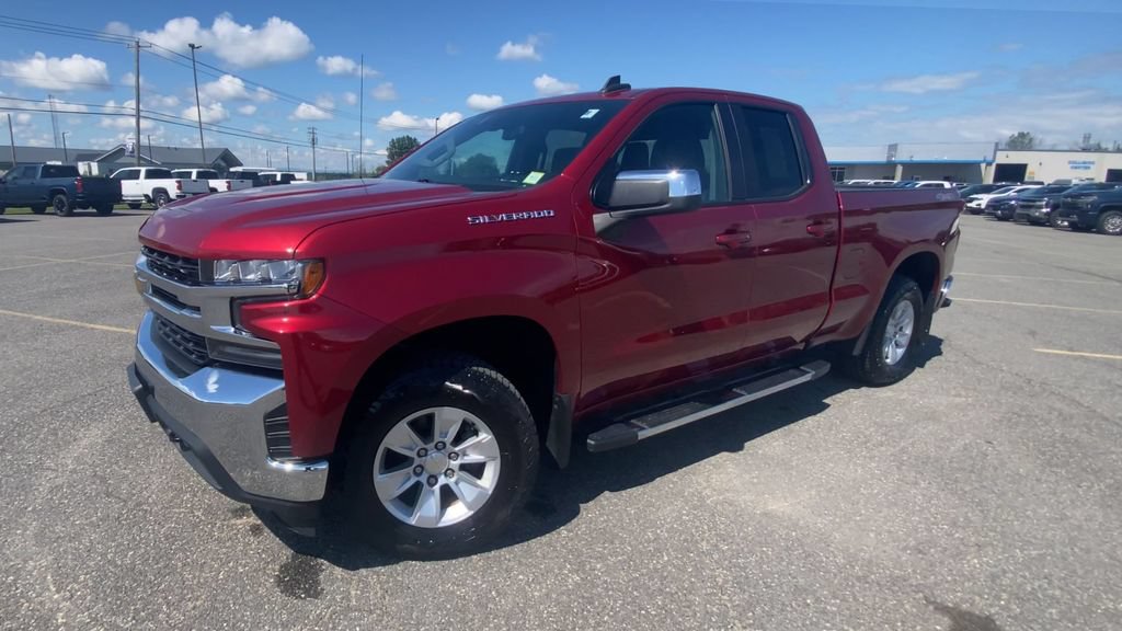 Certified 2020 Chevrolet Silverado 1500 LT w/ All-Star Edition AWD/4WD image 4
