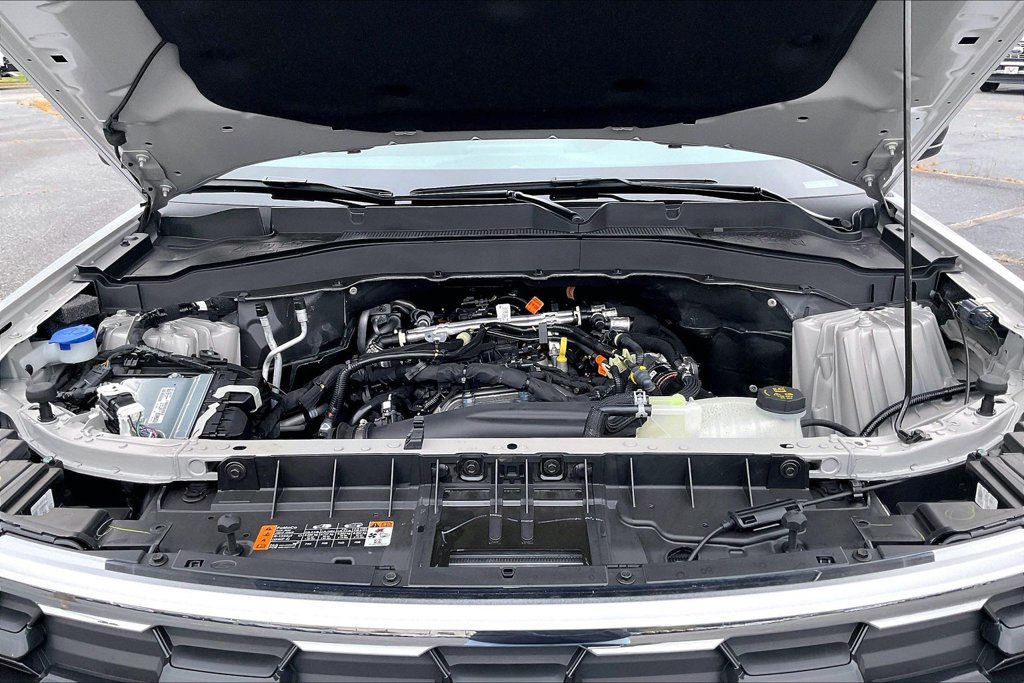New 2026 Ford Explorer Active RWD image 12