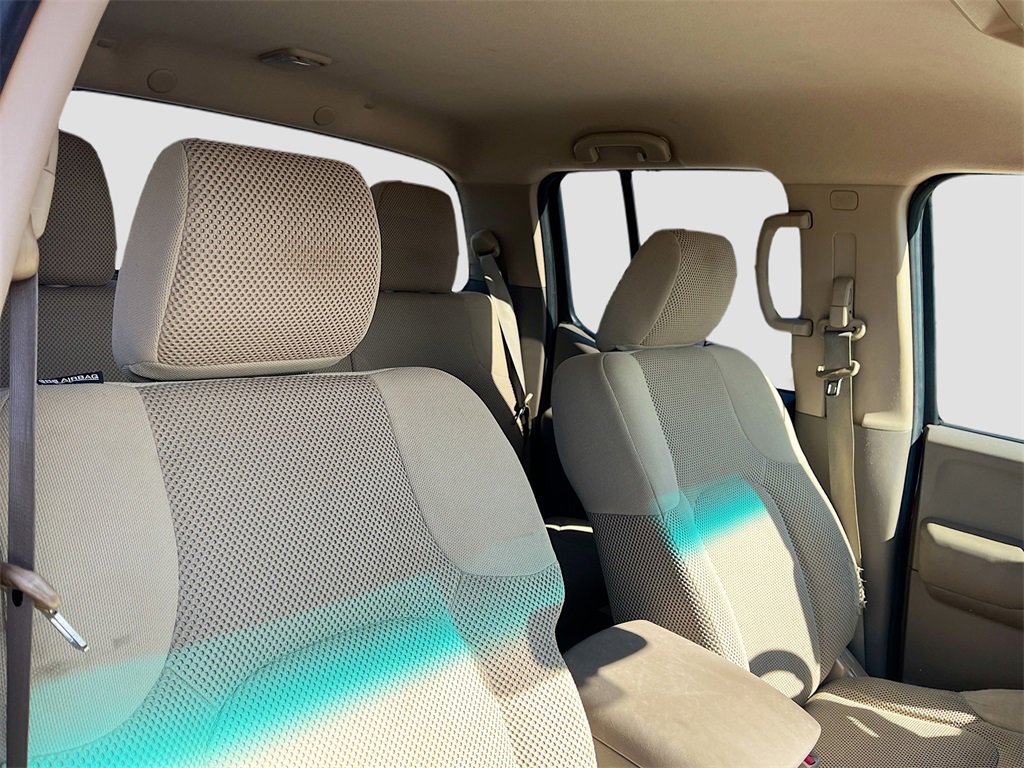 Used 2012 Nissan Frontier SV w/ SV Premium Utility Pkg image 22