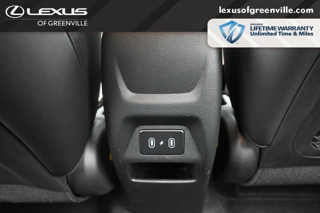 Used 2024 Hyundai Venue Limited FWD image 23
