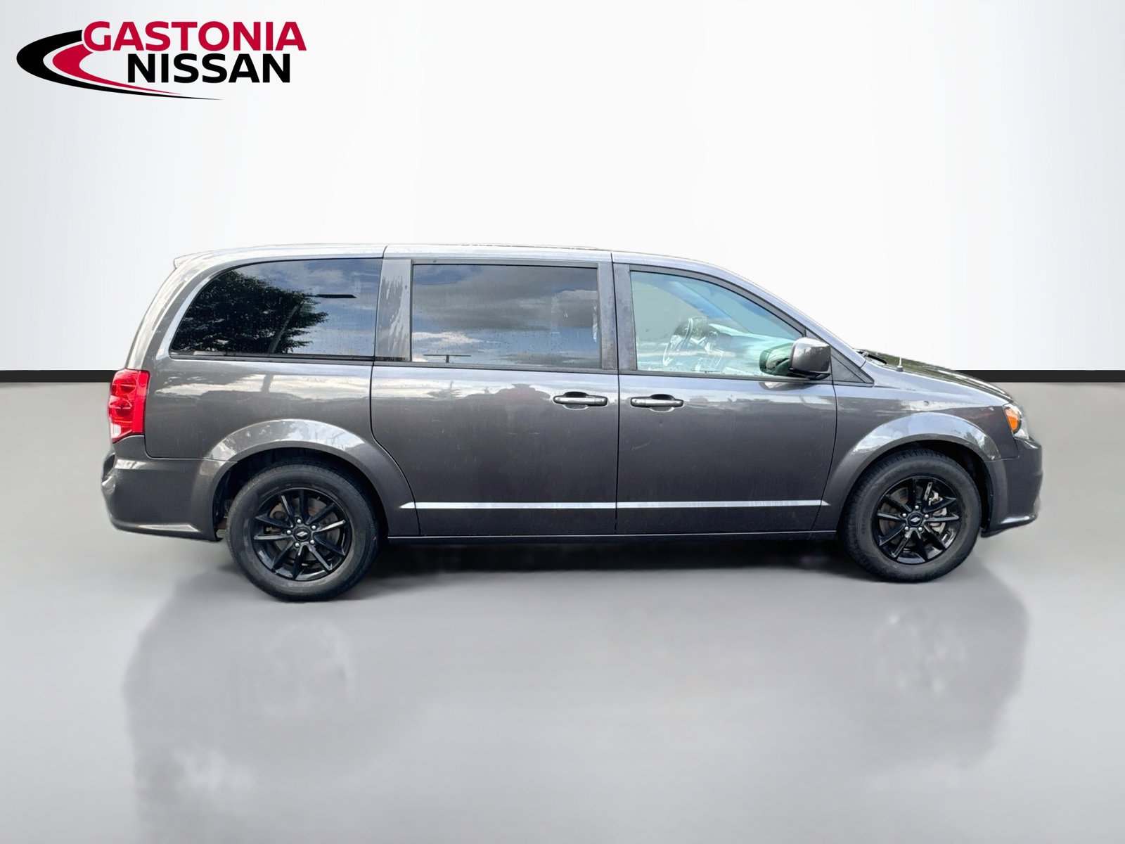 Used 2019 Dodge Grand Caravan GT FWD image 10