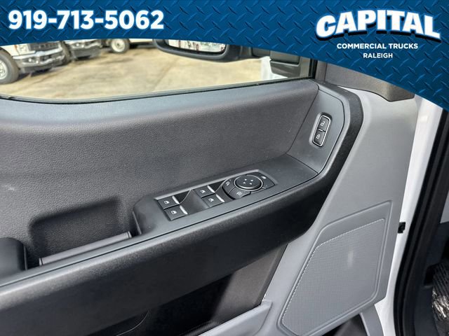 New 2026 Ford F250 XL w/ XL Chrome Package image 21