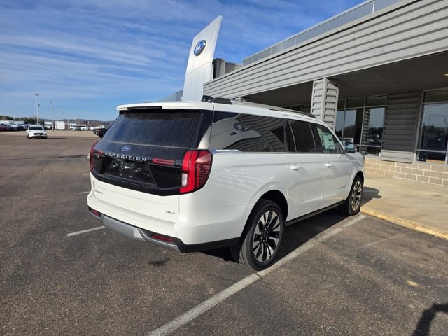 New 2025 Ford Expedition Max Platinum w/ Driver's Package image 4