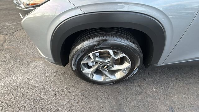 Used 2024 Chevrolet Trax LT image 38