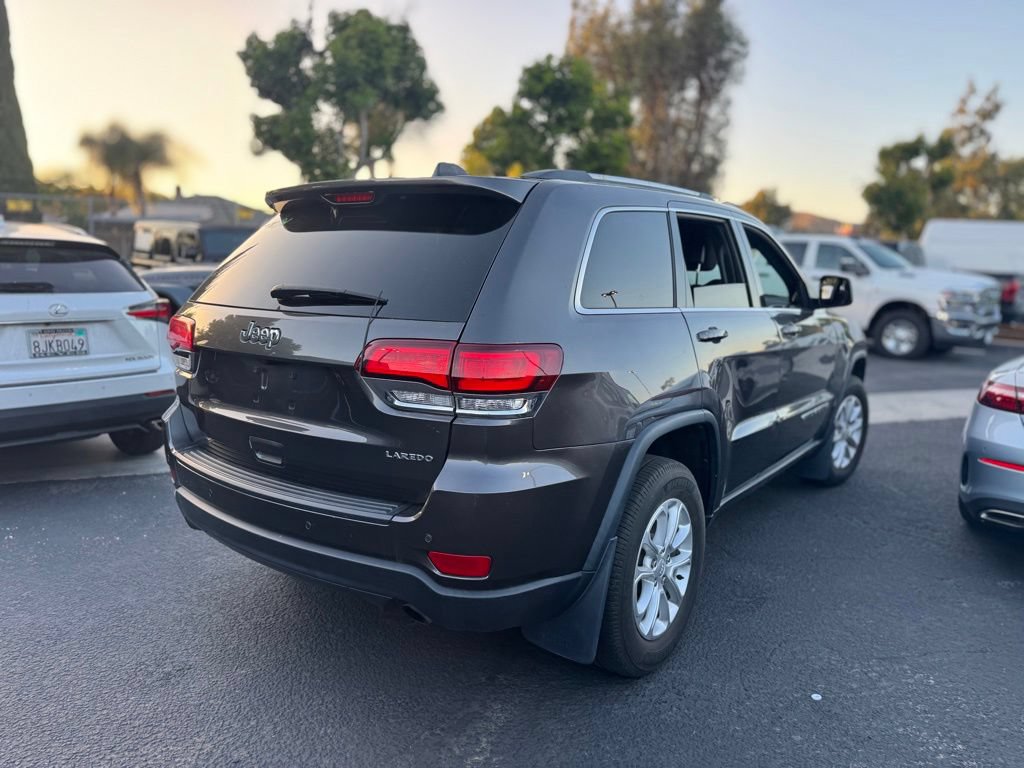Used 2021 Jeep Grand Cherokee Laredo RWD image 6