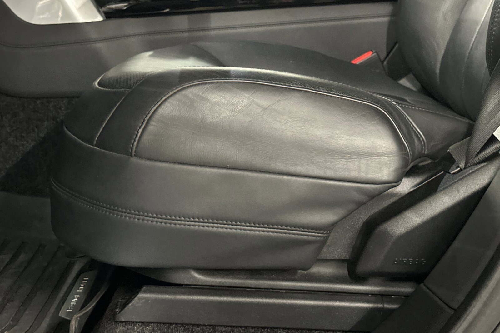 Used 2023 Land Rover Range Rover SE image 17