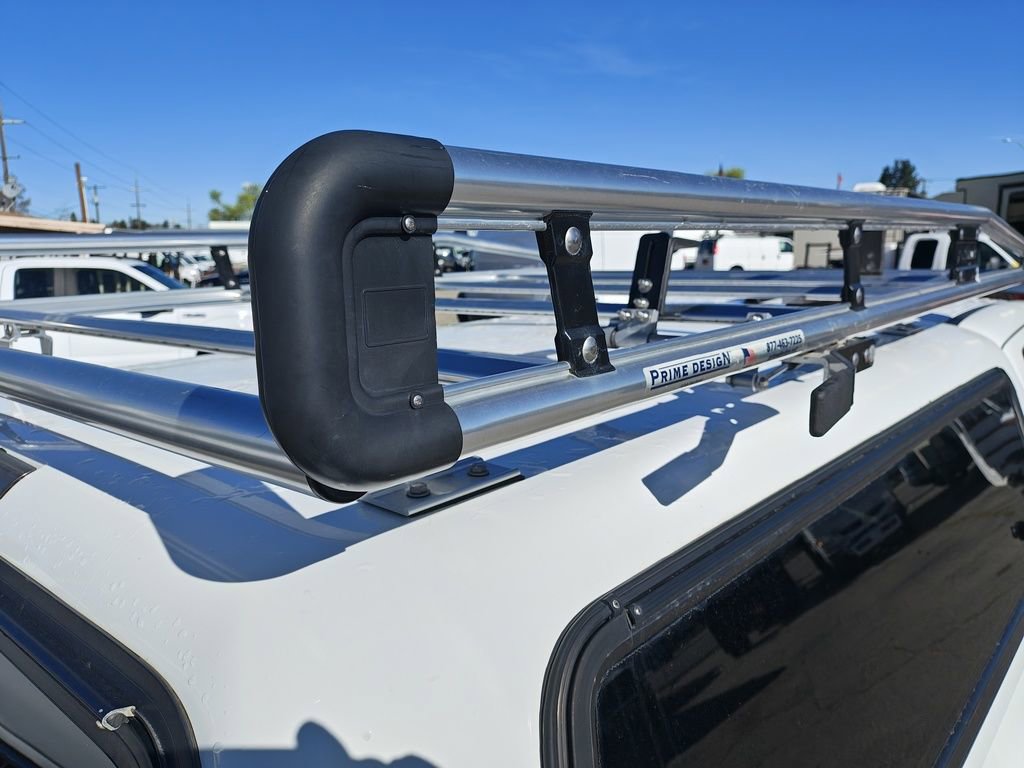 Used 2022 Toyota Tacoma SR AWD/4WD image 4