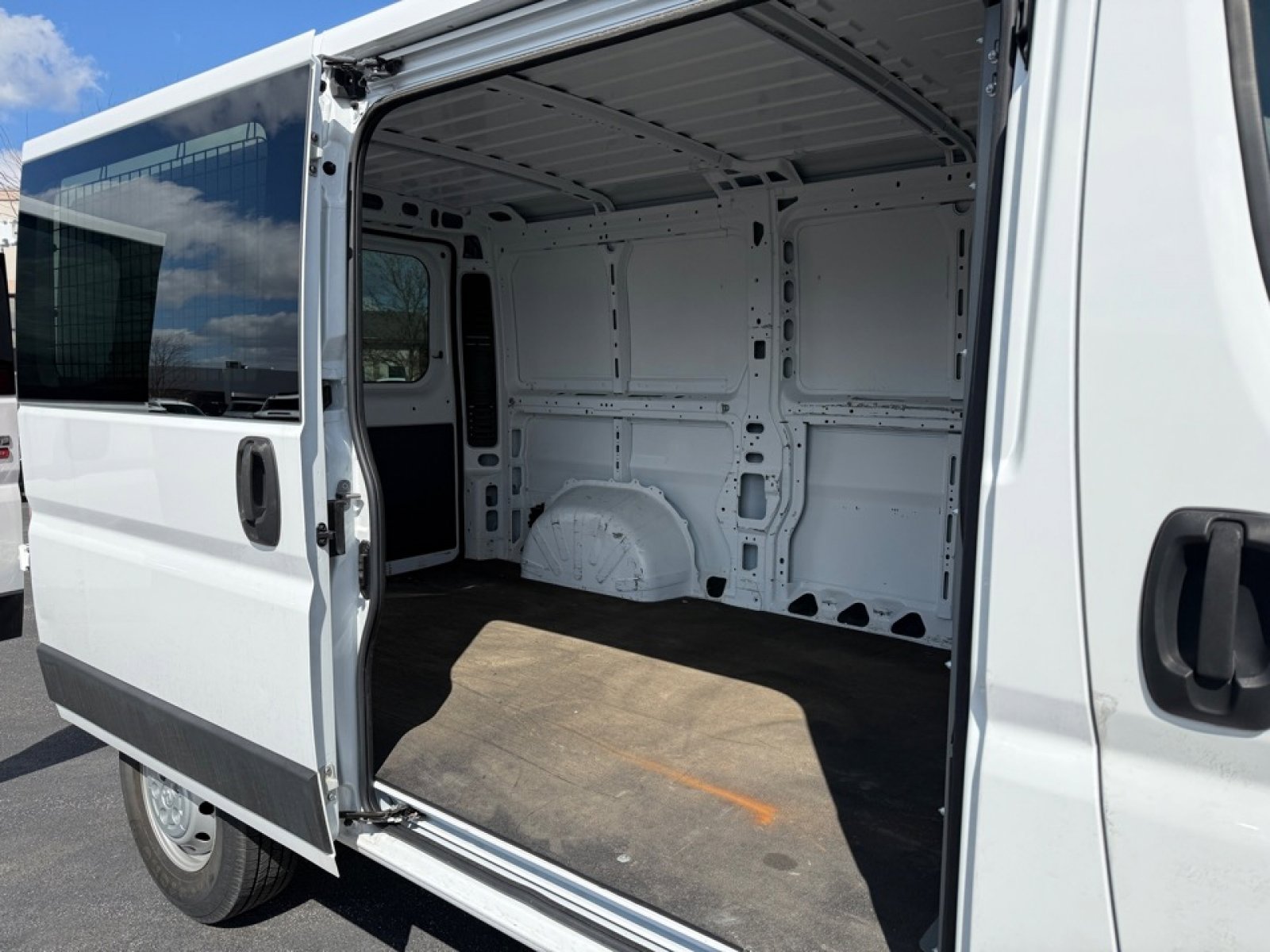 Used 2019 RAM ProMaster 1500 image 32