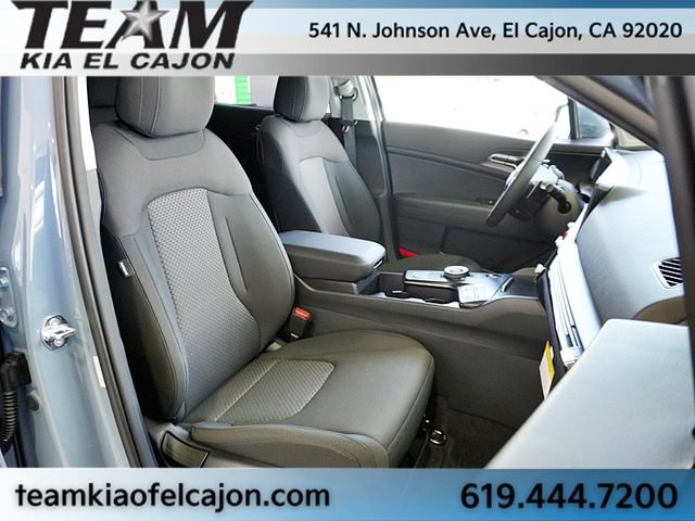 New 2027 Kia Sportage S FWD image 16