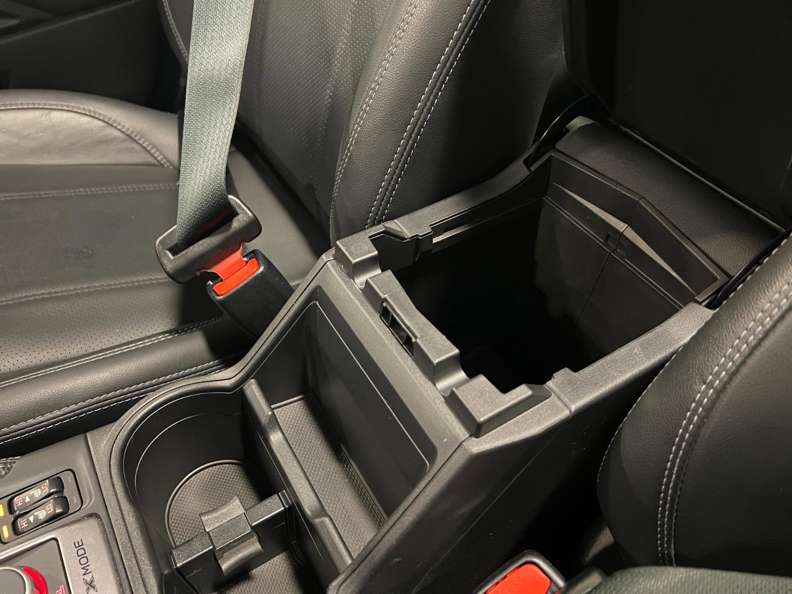 Used 2023 Subaru Forester Touring image 21