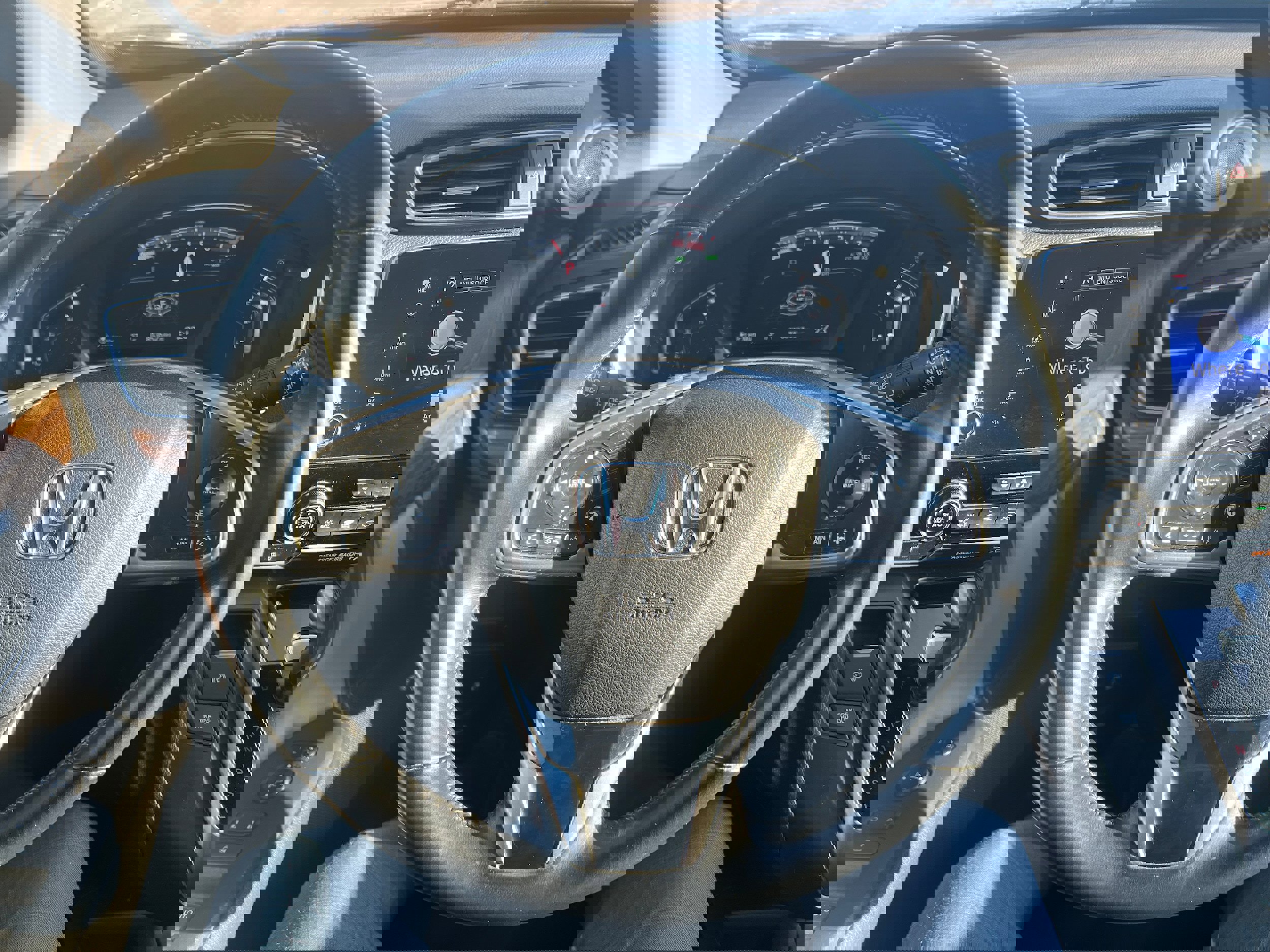 Used 2017 Honda CR-V Touring image 23