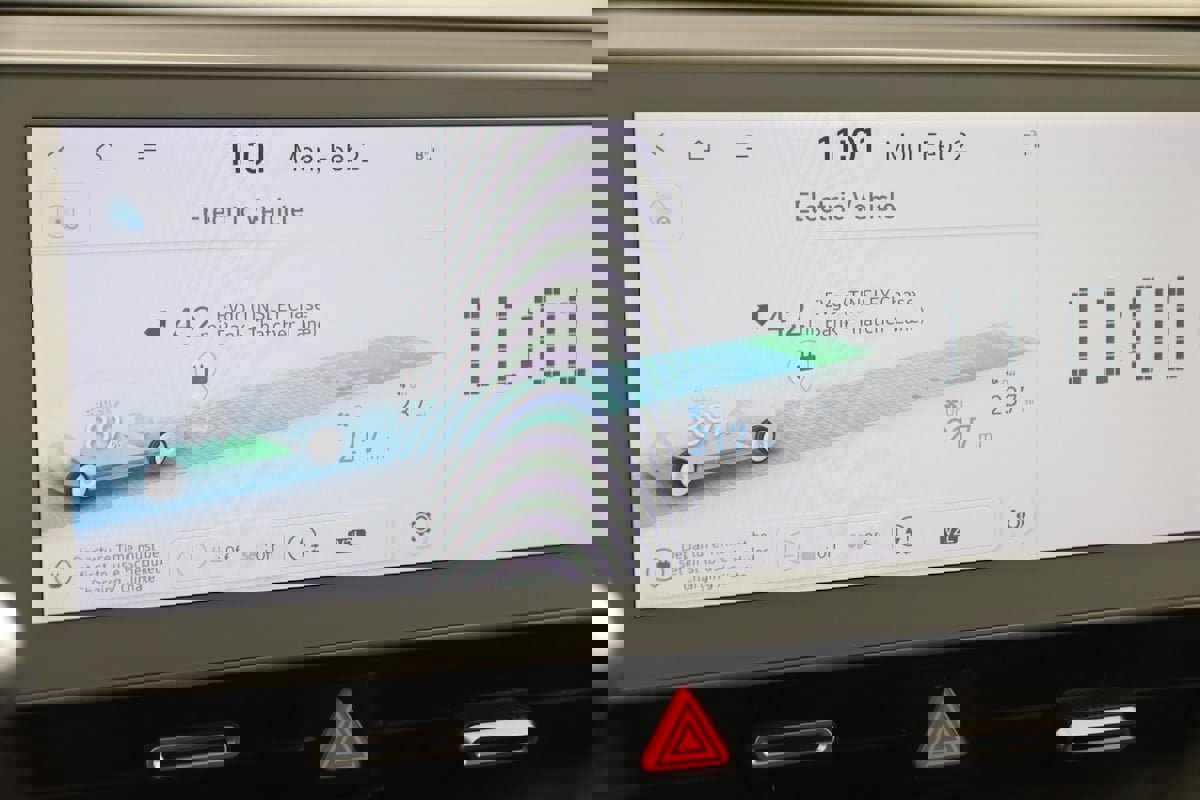 Used 2024 Hyundai Ioniq 5 SEL image 34