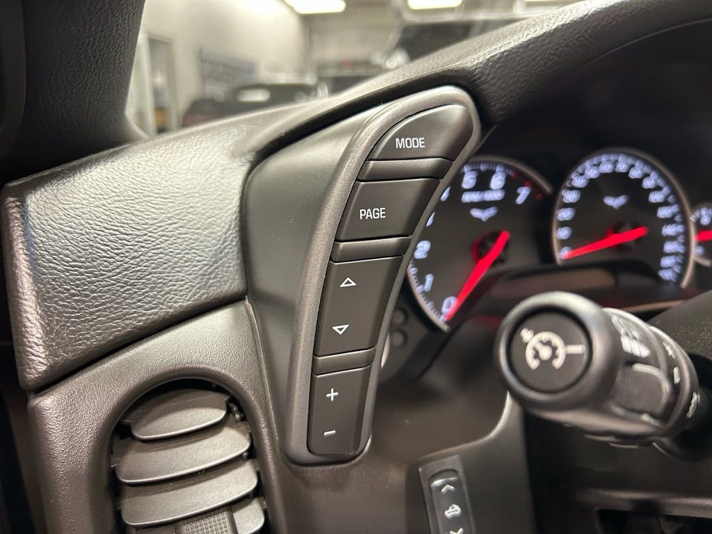 Used 2007 Chevrolet Corvette Convertible w/ Preferred Equipment Group image 10