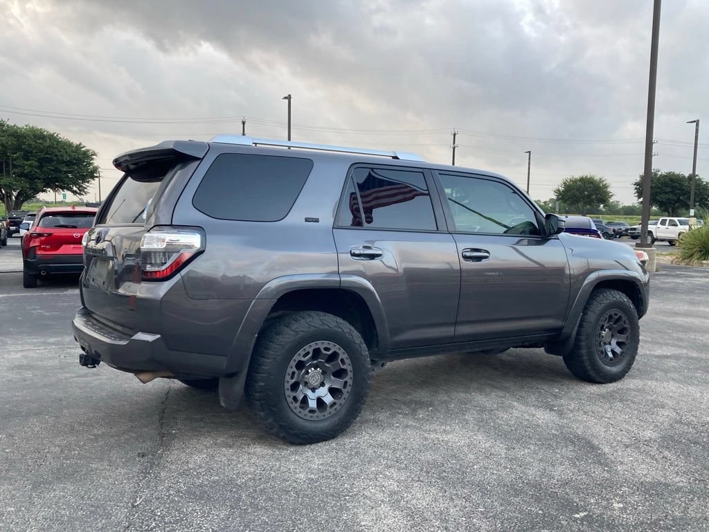 Used 2018 Toyota 4Runner SR5 RWD image 5