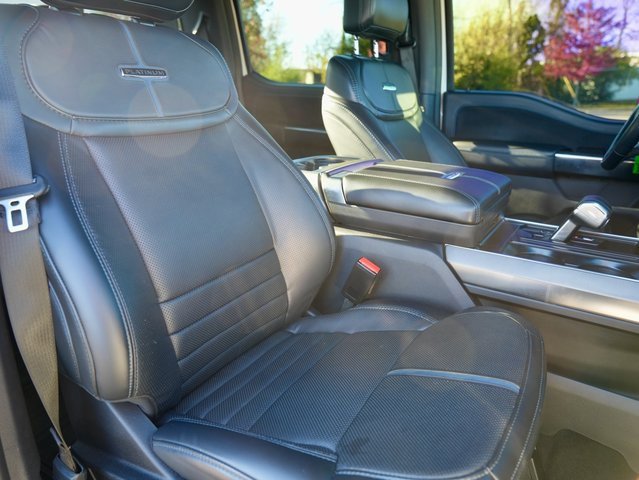 Used 2024 Ford F150 Platinum image 9