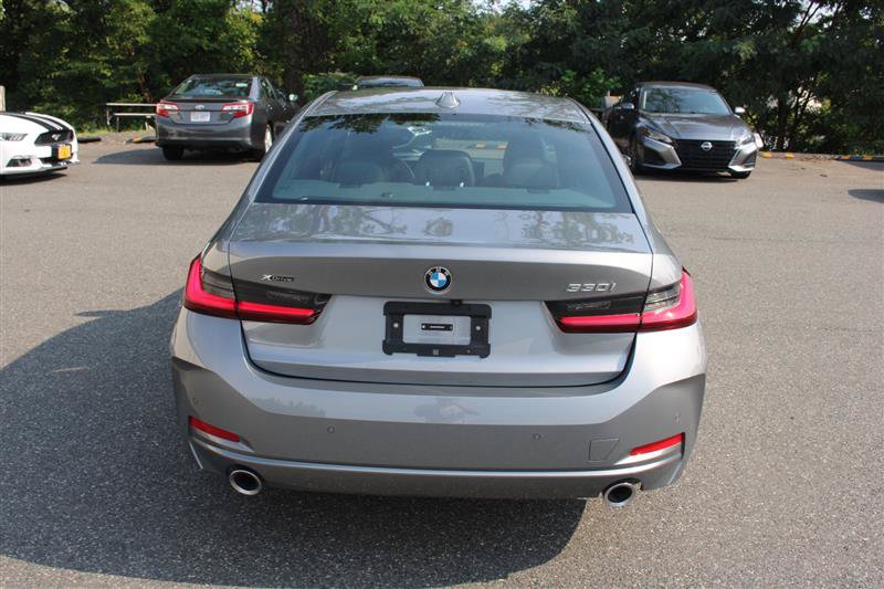 Used 2026 BMW 330i xDrive Sedan AWD/4WD image 7