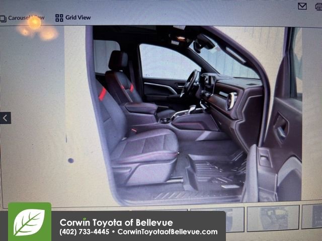 Used 2023 Chevrolet Colorado Z71 w/ Z71 Convenience Package 2 AWD/4WD image 8