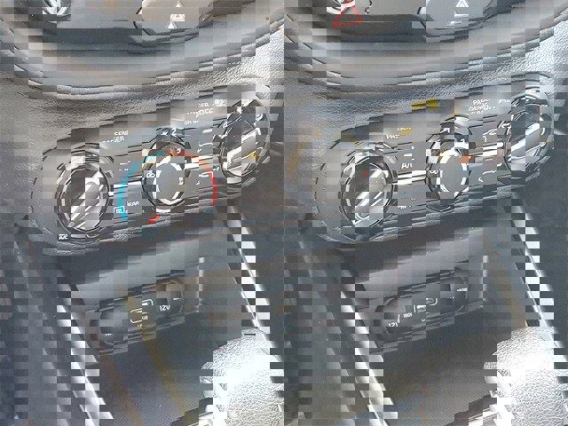 Used 2021 Kia Soul S image 24