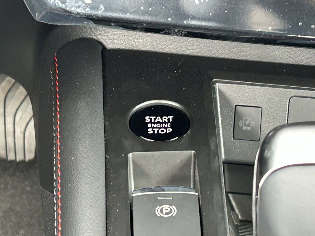 New 2026 Nissan Kicks SR image 15