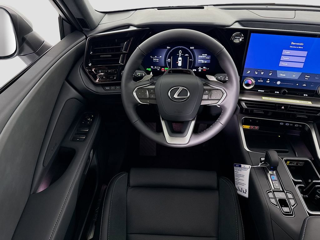 New 2026 Lexus TX 550h AWD Plug-In Hybrid image 11