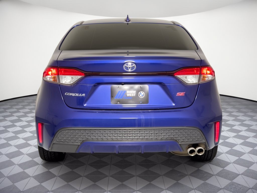Used 2020 Toyota Corolla SE FWD image 2