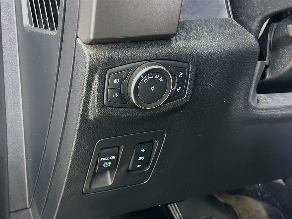 Used 2020 Ford F150 XLT w/ Equipment Group 302A Luxury image 12