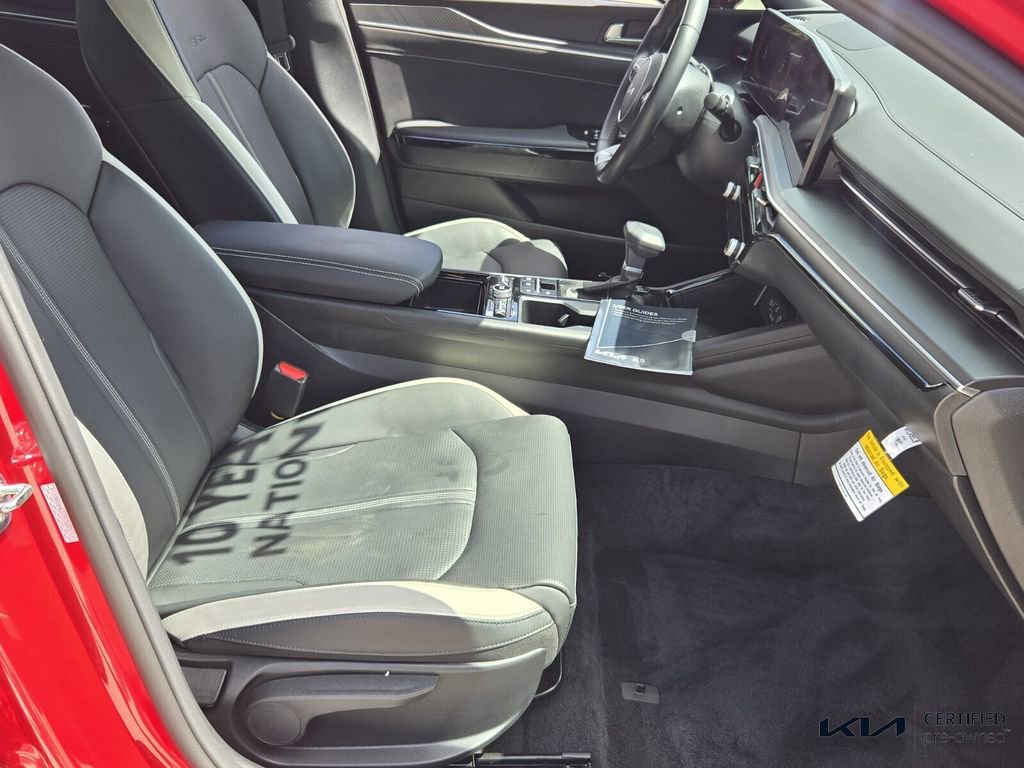 Certified 2025 Kia K5 GT-Line image 19