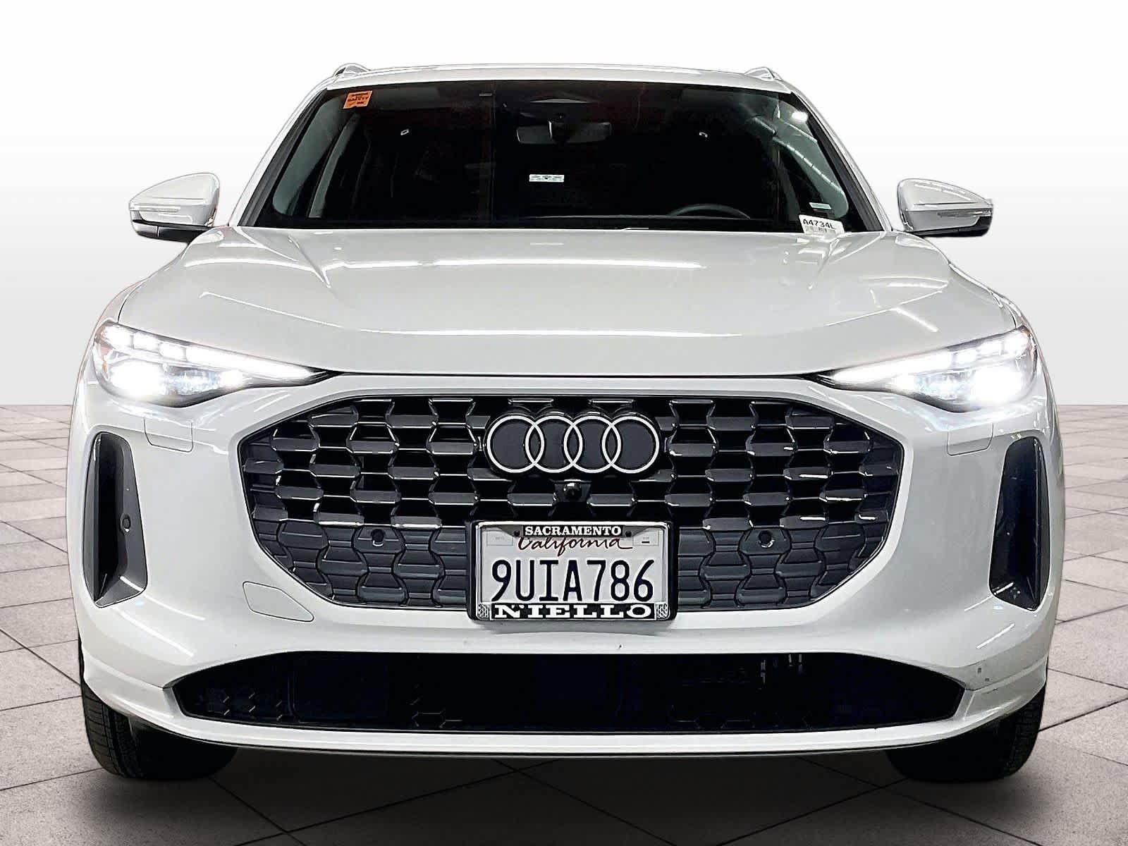 Certified 2025 Audi Q5 Prestige AWD/4WD image 3