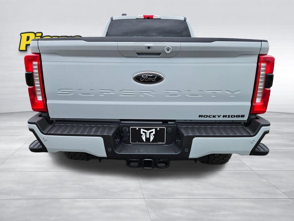 New 2026 Ford F250 XLT w/ XLT Premium Package AWD/4WD image 6