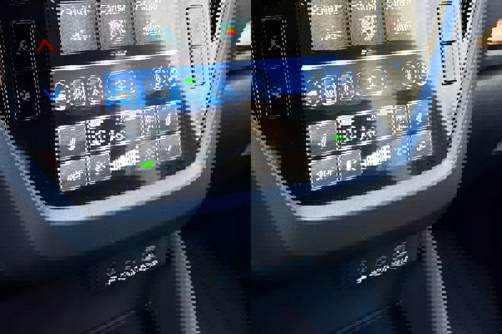 Used 2025 Subaru Forester Sport w/ Popular Package #2 image 19