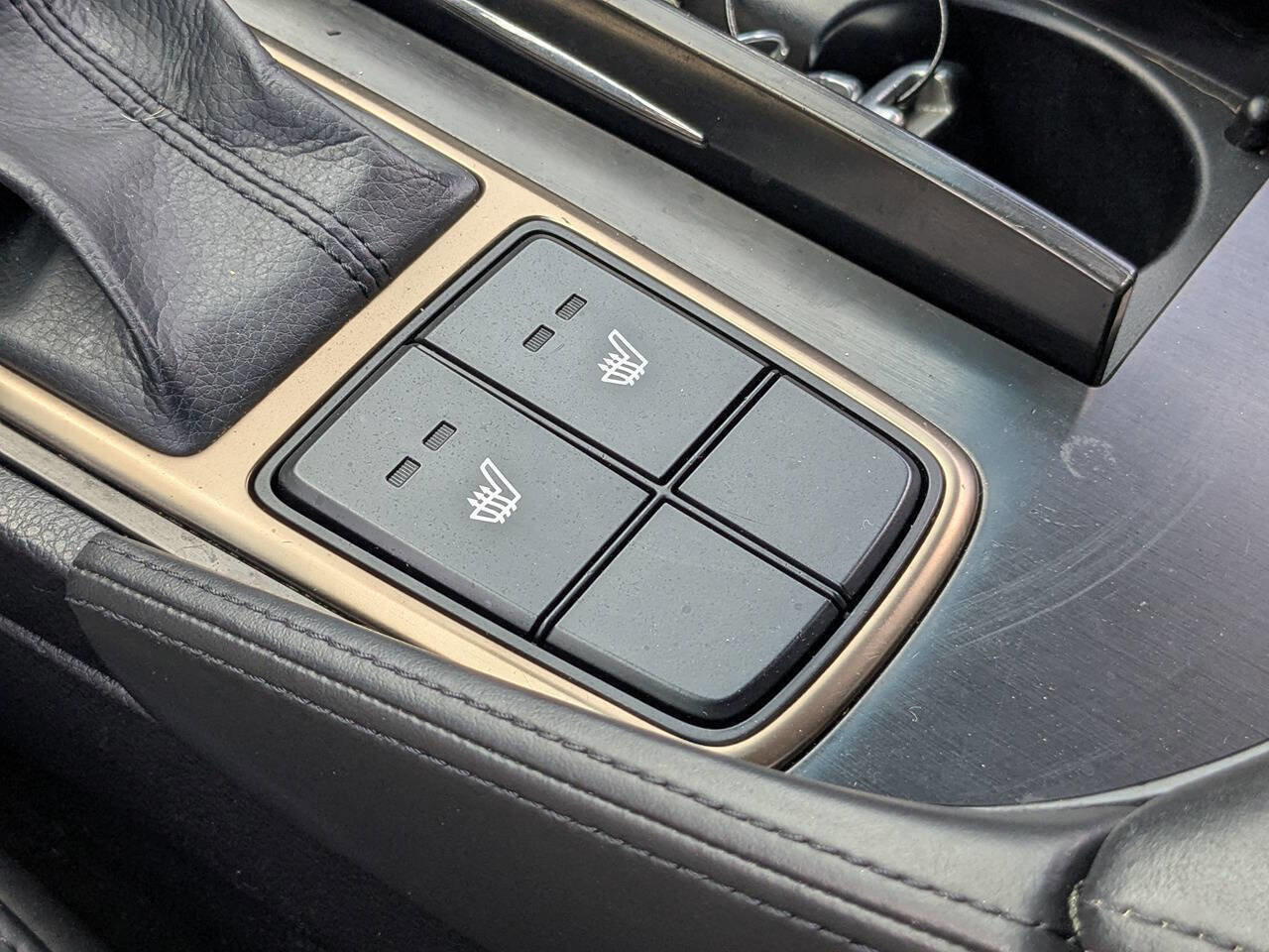 Used 2013 Hyundai Azera image 28