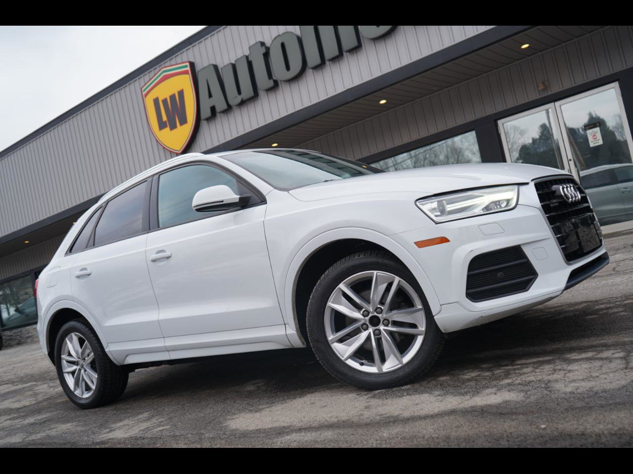 Used 2017 Audi Q3 2.0T Premium w/ Convenience Package