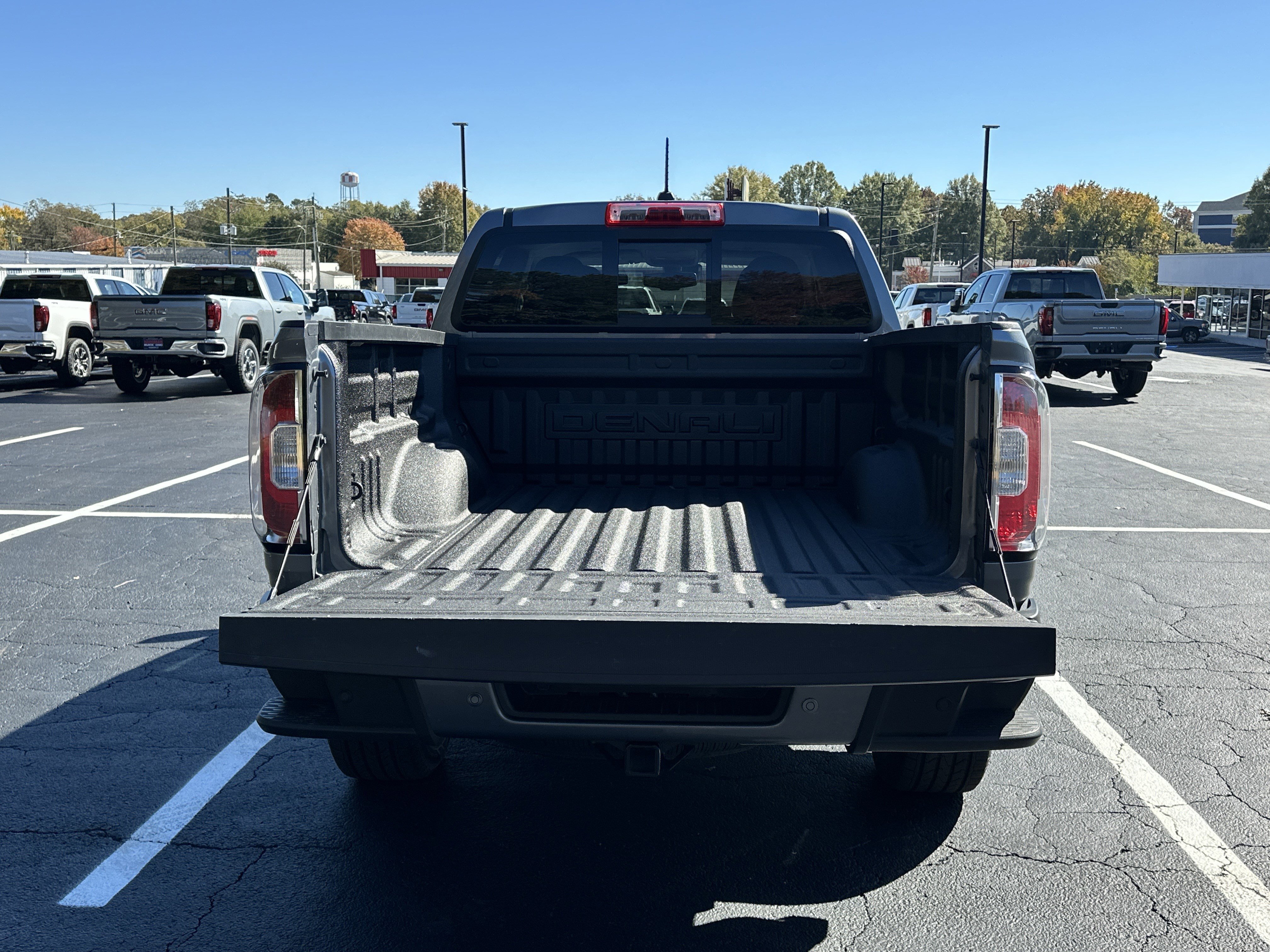 Used 2020 GMC Canyon Denali image 14