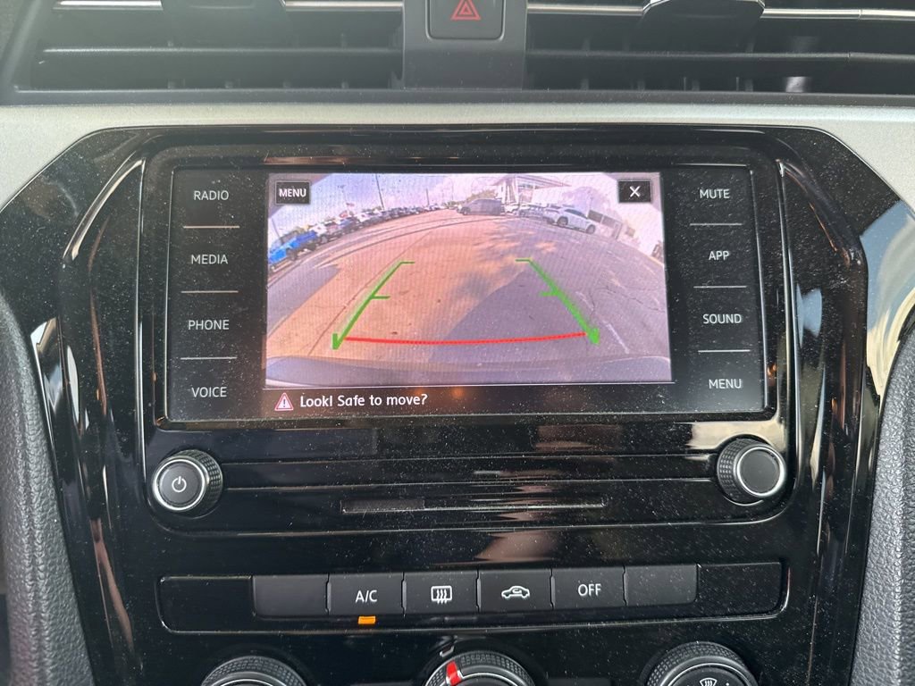 Used 2021 Volkswagen Passat 2.0T S image 8