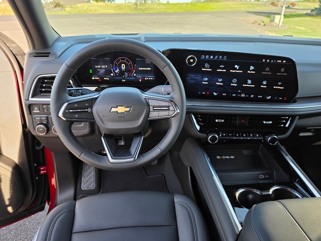 New 2026 Chevrolet Suburban LT w/ Comfort Package AWD/4WD image 10
