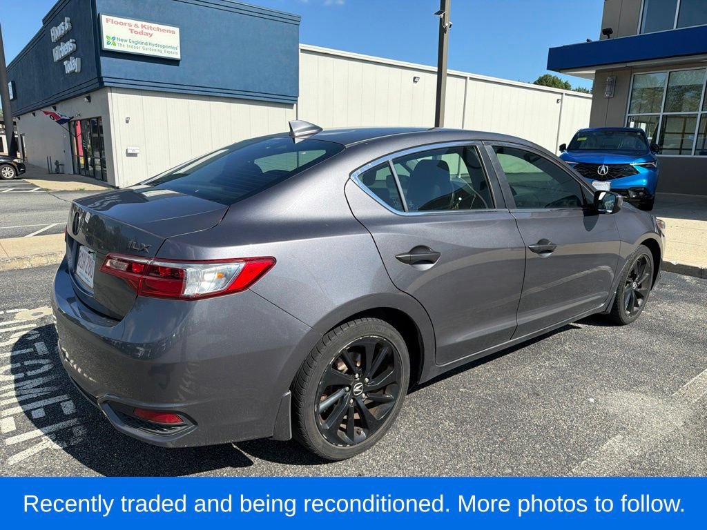 Used 2017 Acura ILX FWD image 2