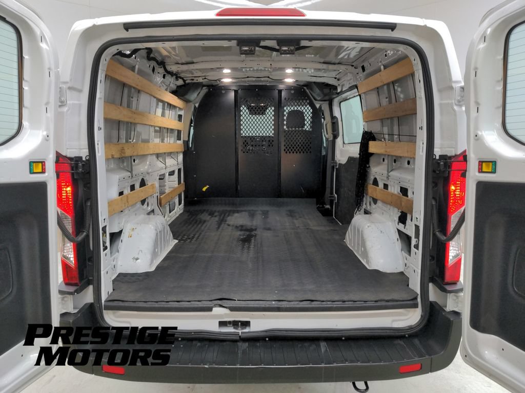 Used 2022 Ford Transit 250 Low Roof w/ Exterior Upgrade Package RWD image 31