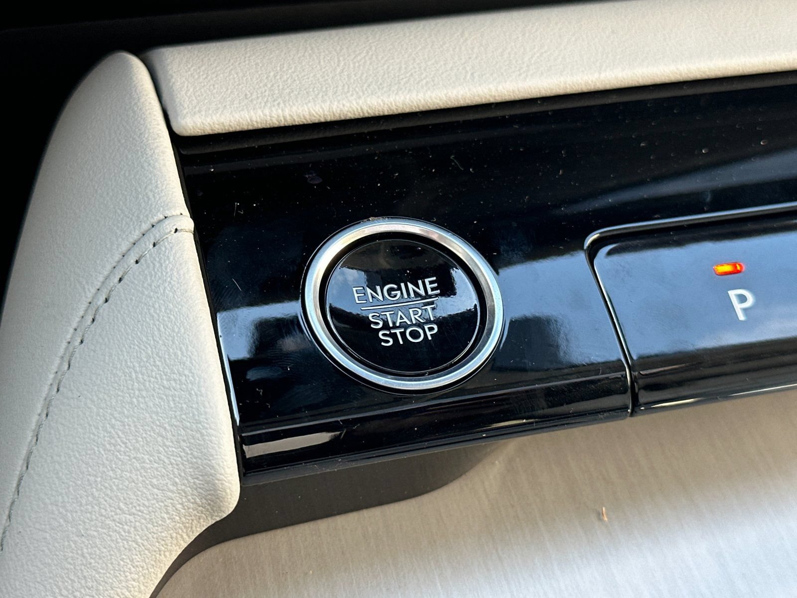 New 2026 Lincoln Navigator L Reserve AWD/4WD image 23