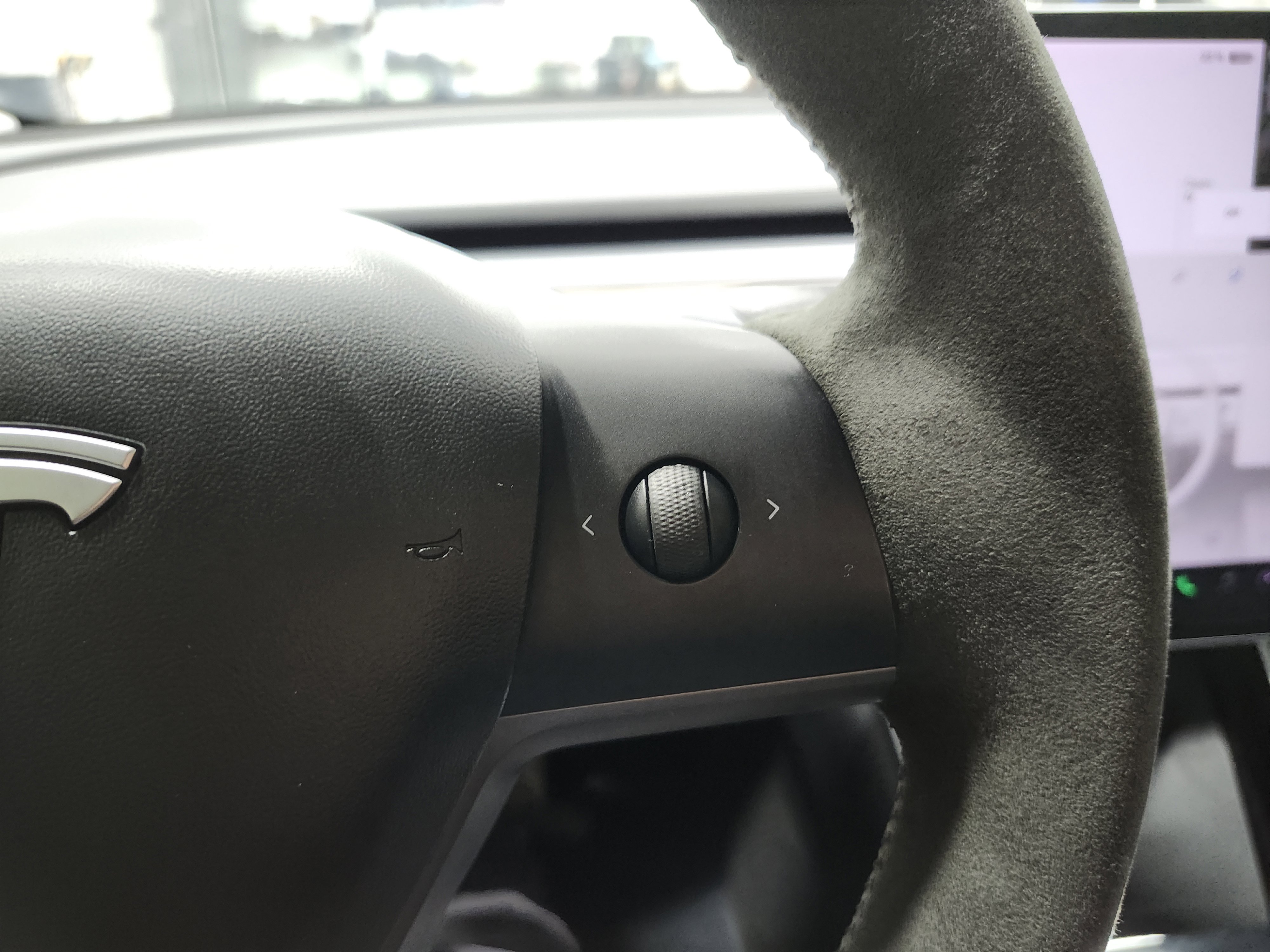 Used 2019 Tesla Model 3 Standard Range image 33