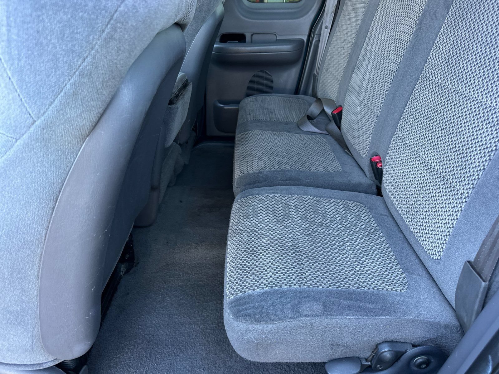 Used 2001 Ford F150 XLT AWD/4WD image 11